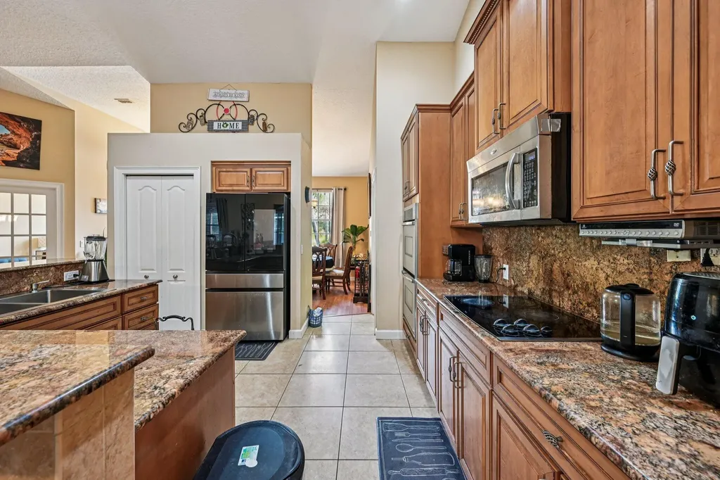 3044 SW Savona Boulevard Port St Lucie FL 34953