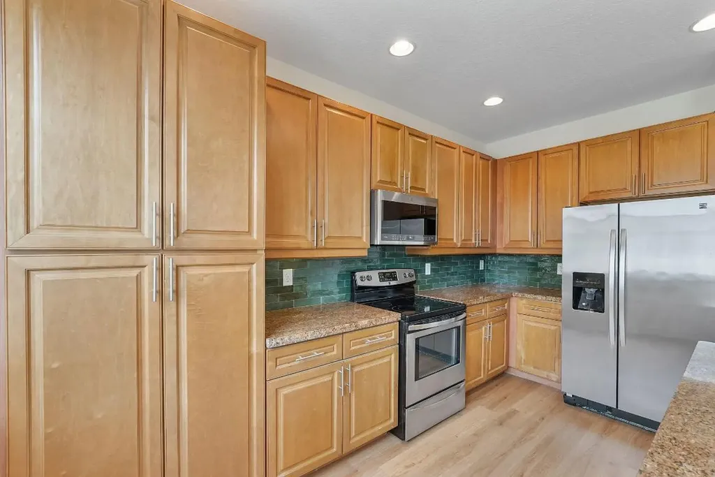 560 NW 39th Circle Boca Raton FL 33431
