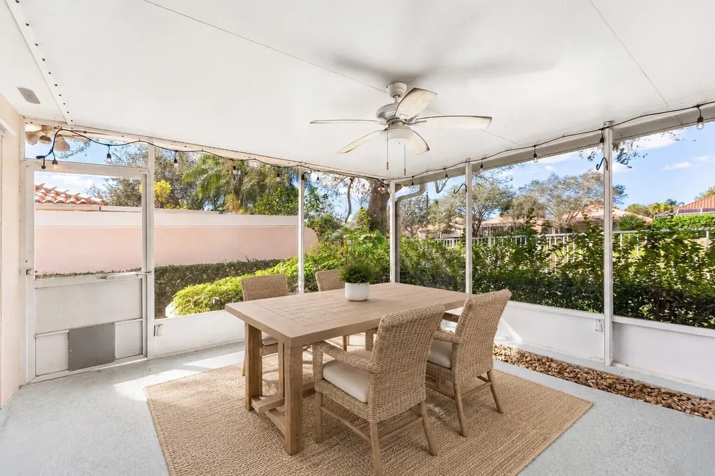 2841 Livingston Lane West Palm Beach FL 33411