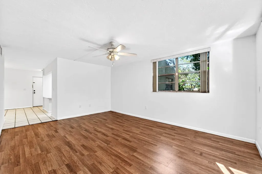 1681 NW 70th Avenue Plantation FL 33313