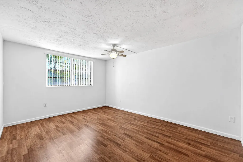 1681 NW 70th Avenue Plantation FL 33313