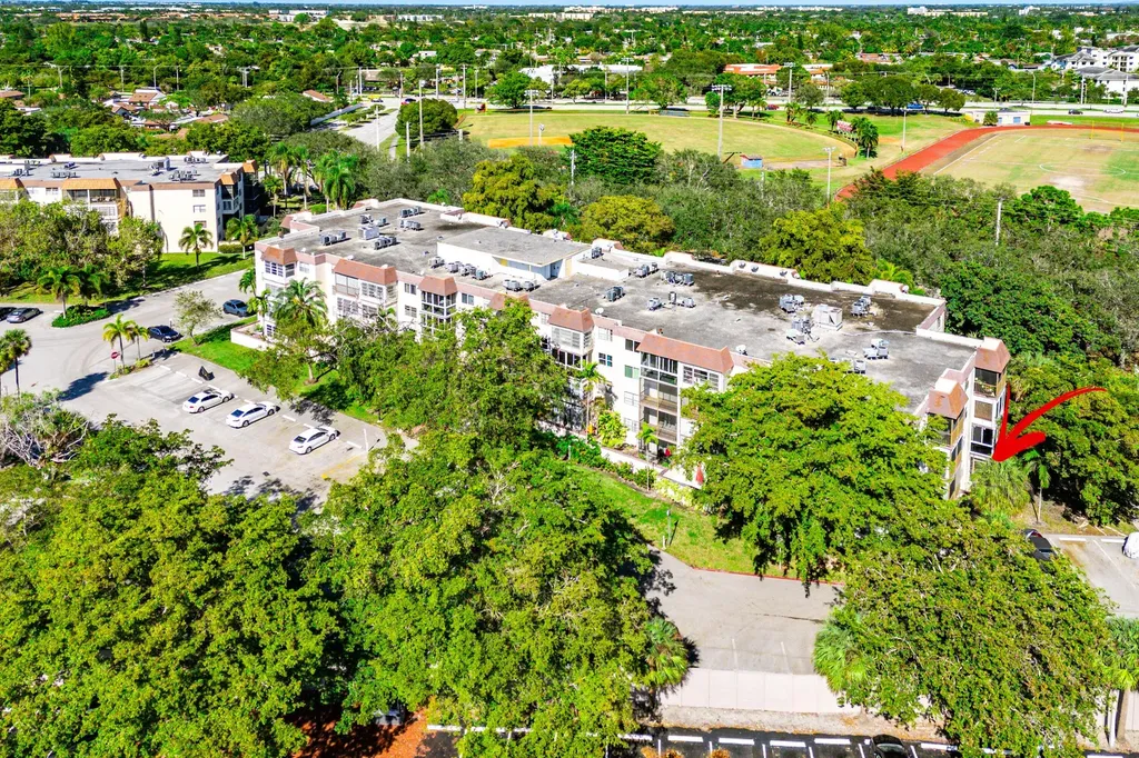 1681 NW 70th Avenue Plantation FL 33313