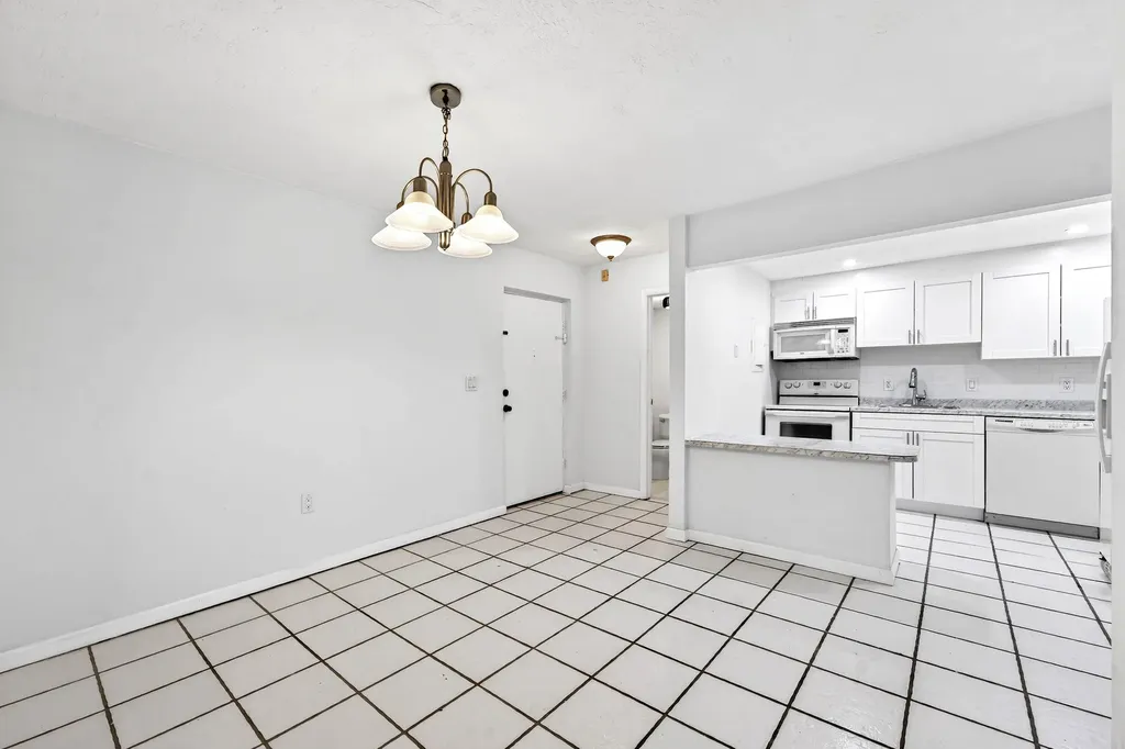 1681 NW 70th Avenue Plantation FL 33313