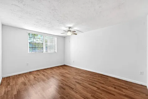1681 NW 70th Avenue Plantation FL 33313