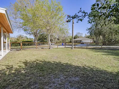 2875 58th Court Vero Beach FL 32966