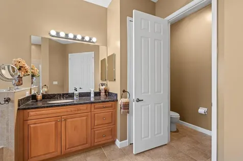 465 NW Dover Court Port St Lucie FL 34983