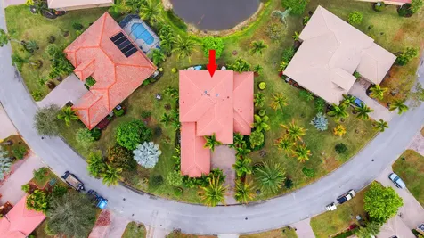 465 NW Dover Court Port St Lucie FL 34983