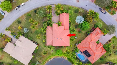 465 NW Dover Court Port St Lucie FL 34983