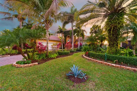 465 NW Dover Court Port St Lucie FL 34983