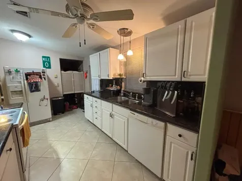 6566 NW 34th Ave Lot#h009 Avenue Coconut Creek FL 33073