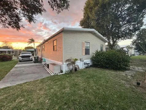 6566 NW 34th Ave Lot#h009 Avenue Coconut Creek FL 33073
