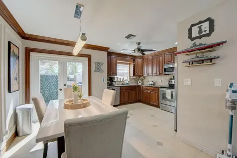 1666 NW 106th Terrace Coral Springs FL 33071