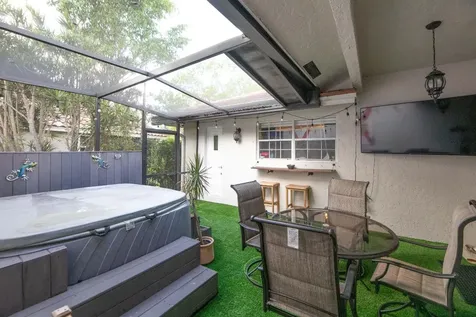 1666 NW 106th Terrace Coral Springs FL 33071