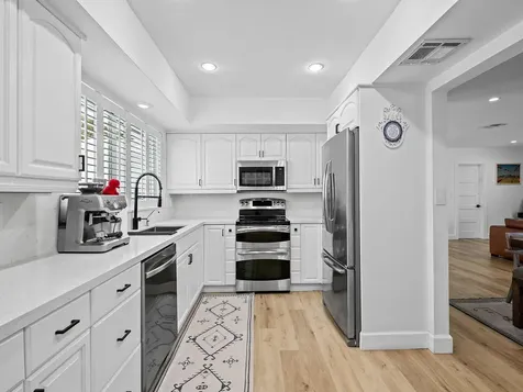 2011 NE 60th Street Fort Lauderdale FL 33308