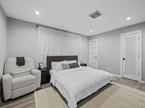 2011 NE 60th Street Fort Lauderdale FL 33308