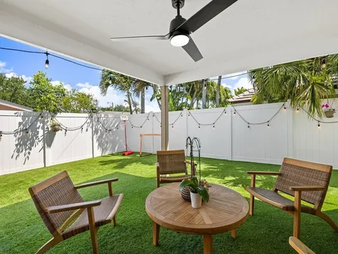 2011 NE 60th Street Fort Lauderdale FL 33308