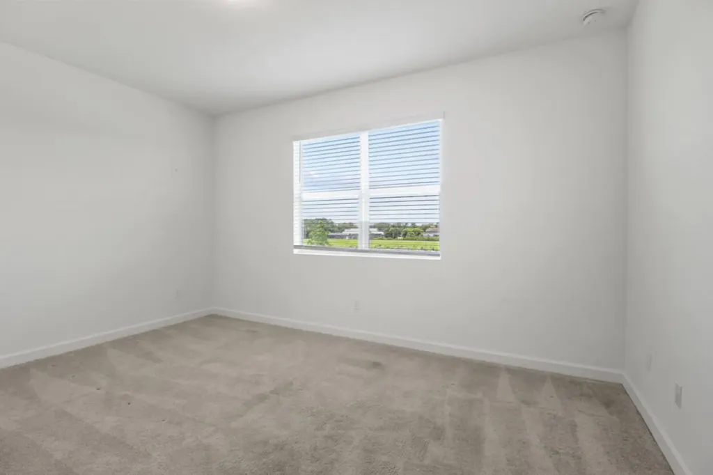 640 SE Lake Falls Street Port St Lucie FL 34984