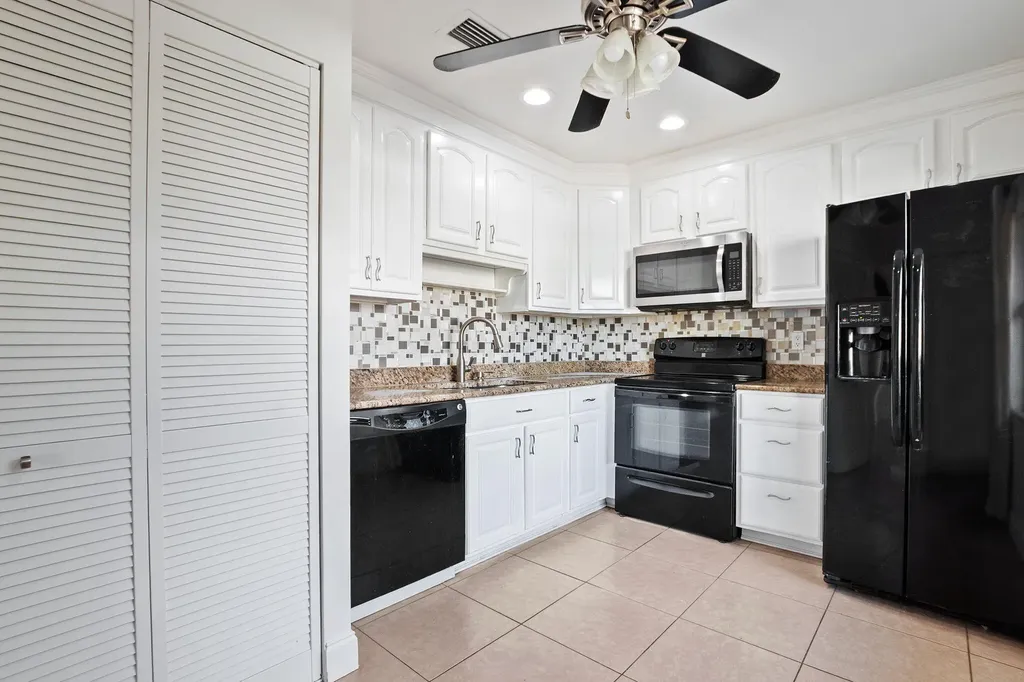 16379 Water Way Delray Beach FL 33484