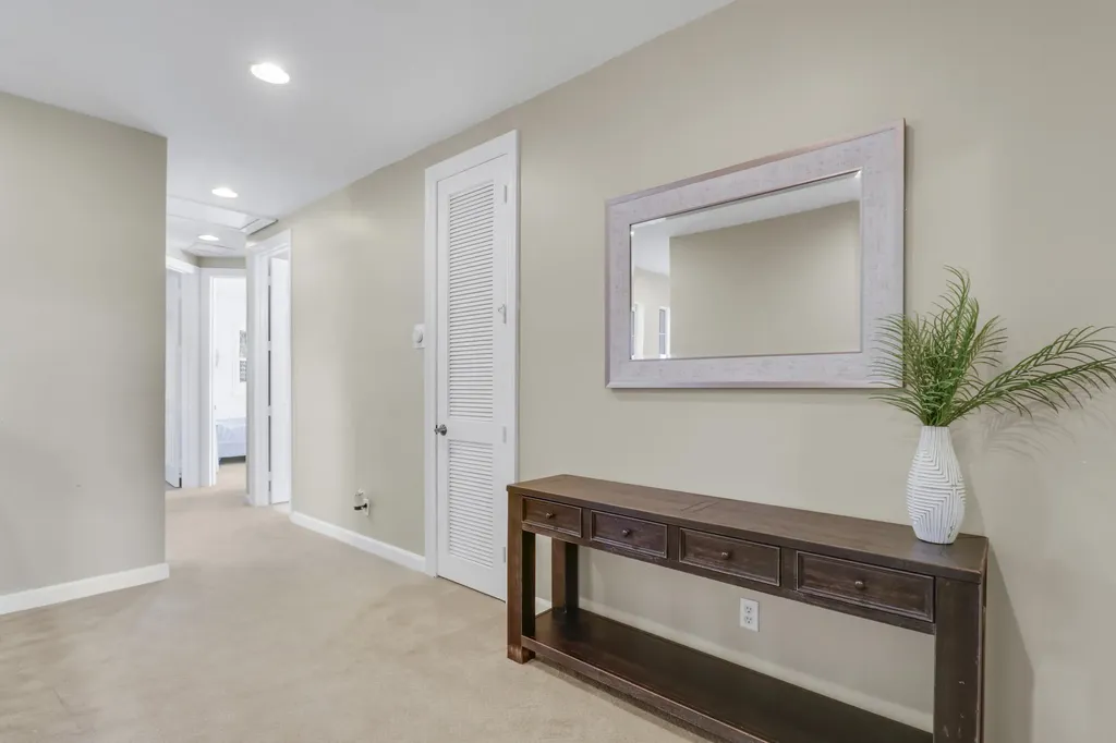 770 Bocce Court Palm Beach Gardens FL 33410