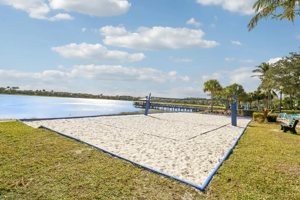 770 Bocce Court Palm Beach Gardens FL 33410