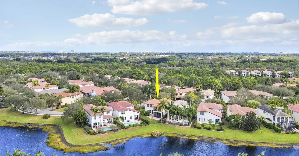 770 Bocce Court Palm Beach Gardens FL 33410
