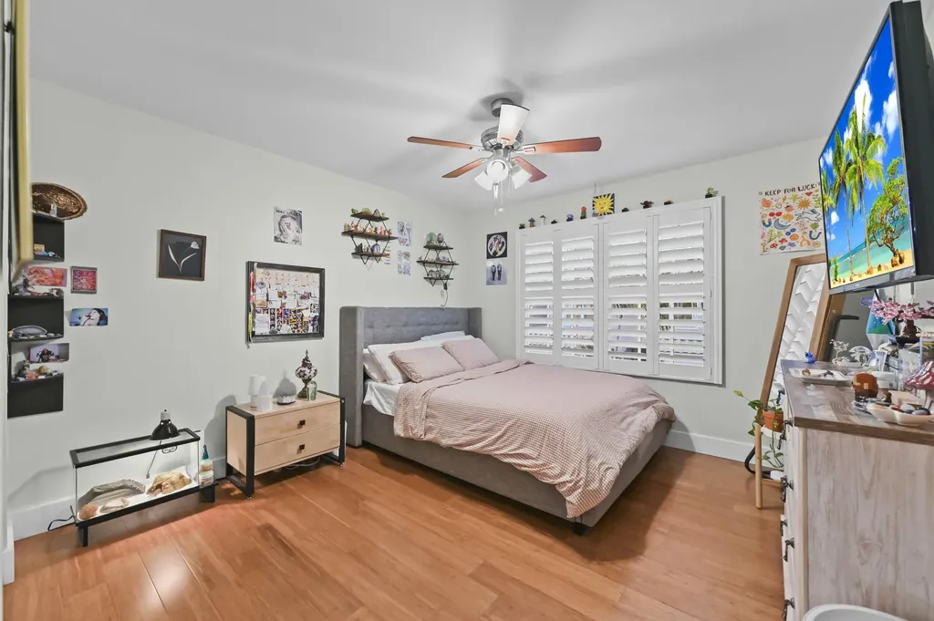 866 E Jeffery Street Boca Raton FL 33487