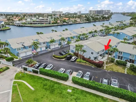 866 E Jeffery Street Boca Raton FL 33487