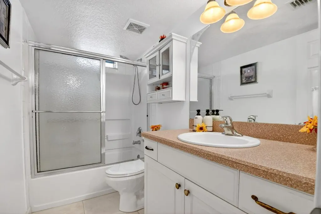 230 NE 26th Avenue Boynton Beach FL 33435