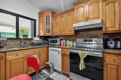 19065 NW 85th Court Hialeah FL 33015