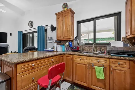 19065 NW 85th Court Hialeah FL 33015