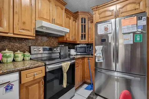 19065 NW 85th Court Hialeah FL 33015