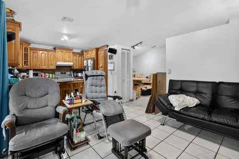 19065 NW 85th Court Hialeah FL 33015