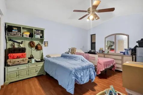 19065 NW 85th Court Hialeah FL 33015