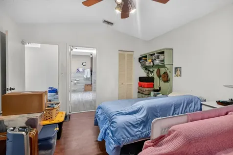19065 NW 85th Court Hialeah FL 33015