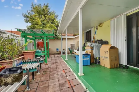 19065 NW 85th Court Hialeah FL 33015