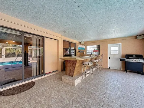 189 NE Caprona Avenue Port St Lucie FL 34983