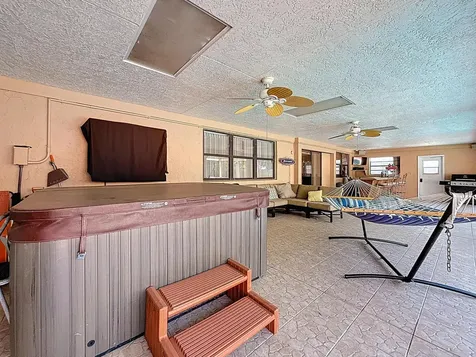 189 NE Caprona Avenue Port St Lucie FL 34983
