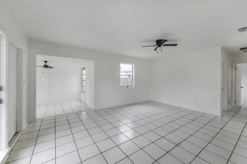 1560 NE 43rd Street Pompano Beach FL 33064