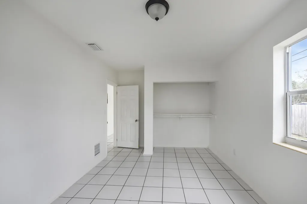 1560 NE 43rd Street Pompano Beach FL 33064
