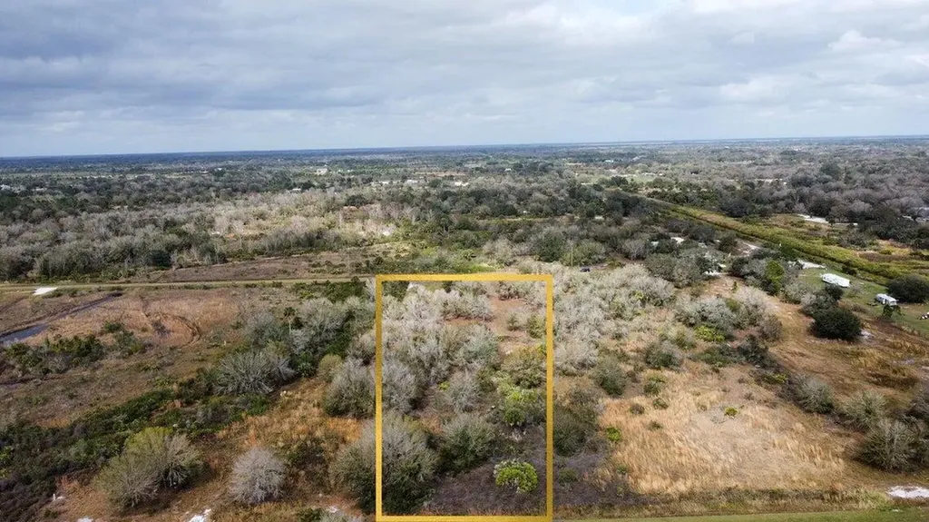 20167 NW 264th Street Okeechobee FL 34972
