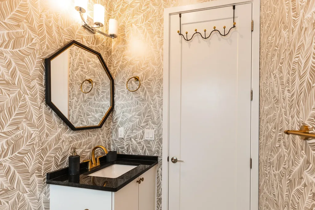 8606 Tower Bridge Court Boca Raton FL 33496