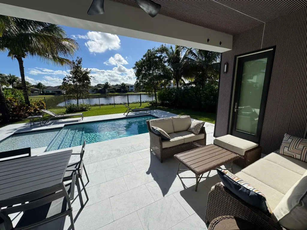 8606 Tower Bridge Court Boca Raton FL 33496