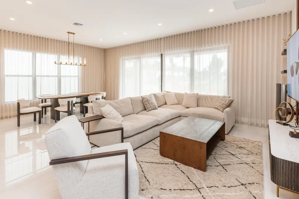 8606 Tower Bridge Court Boca Raton FL 33496