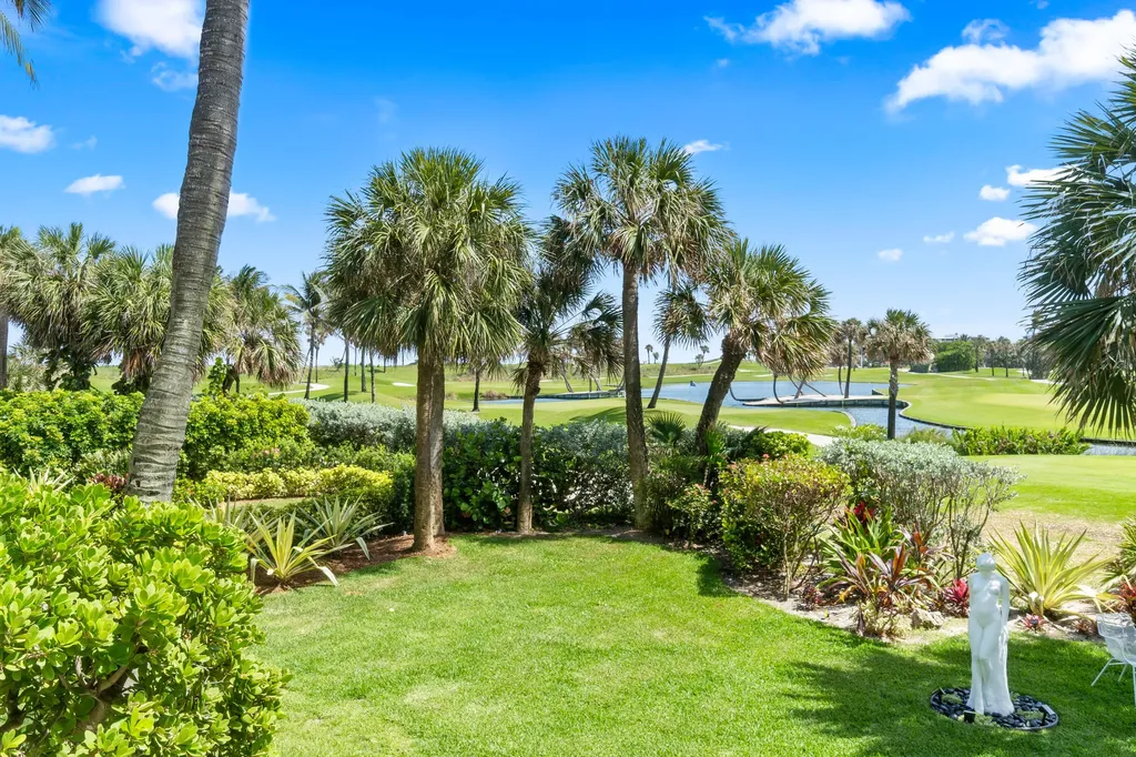 2335 S Ocean Boulevard Palm Beach FL 33480