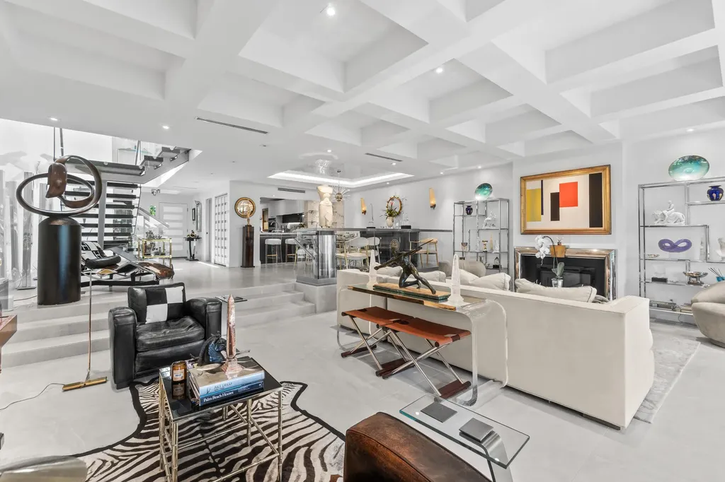 2335 S Ocean Boulevard Palm Beach FL 33480