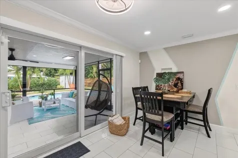 721 NW 36th Street Oakland Park FL 33309
