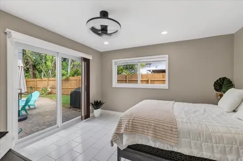 721 NW 36th Street Oakland Park FL 33309