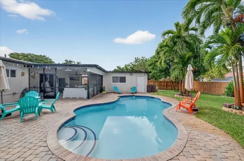 721 NW 36th Street Oakland Park FL 33309