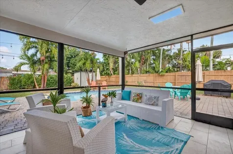 721 NW 36th Street Oakland Park FL 33309
