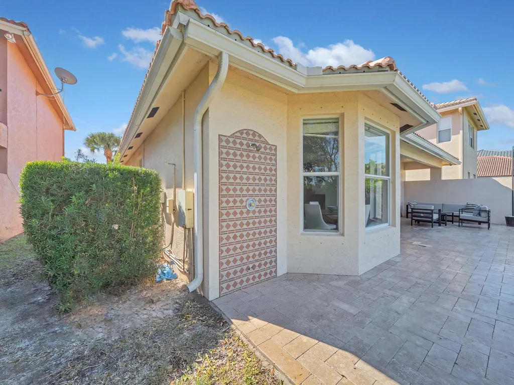 167 Catania Way Royal Palm Beach FL 33411